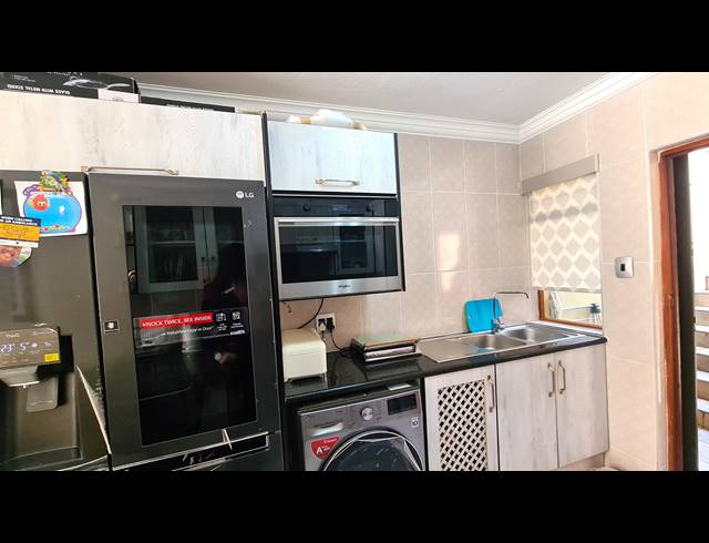 2 BEDROOM APARTMENT RENTED IN MONTANA TUINE